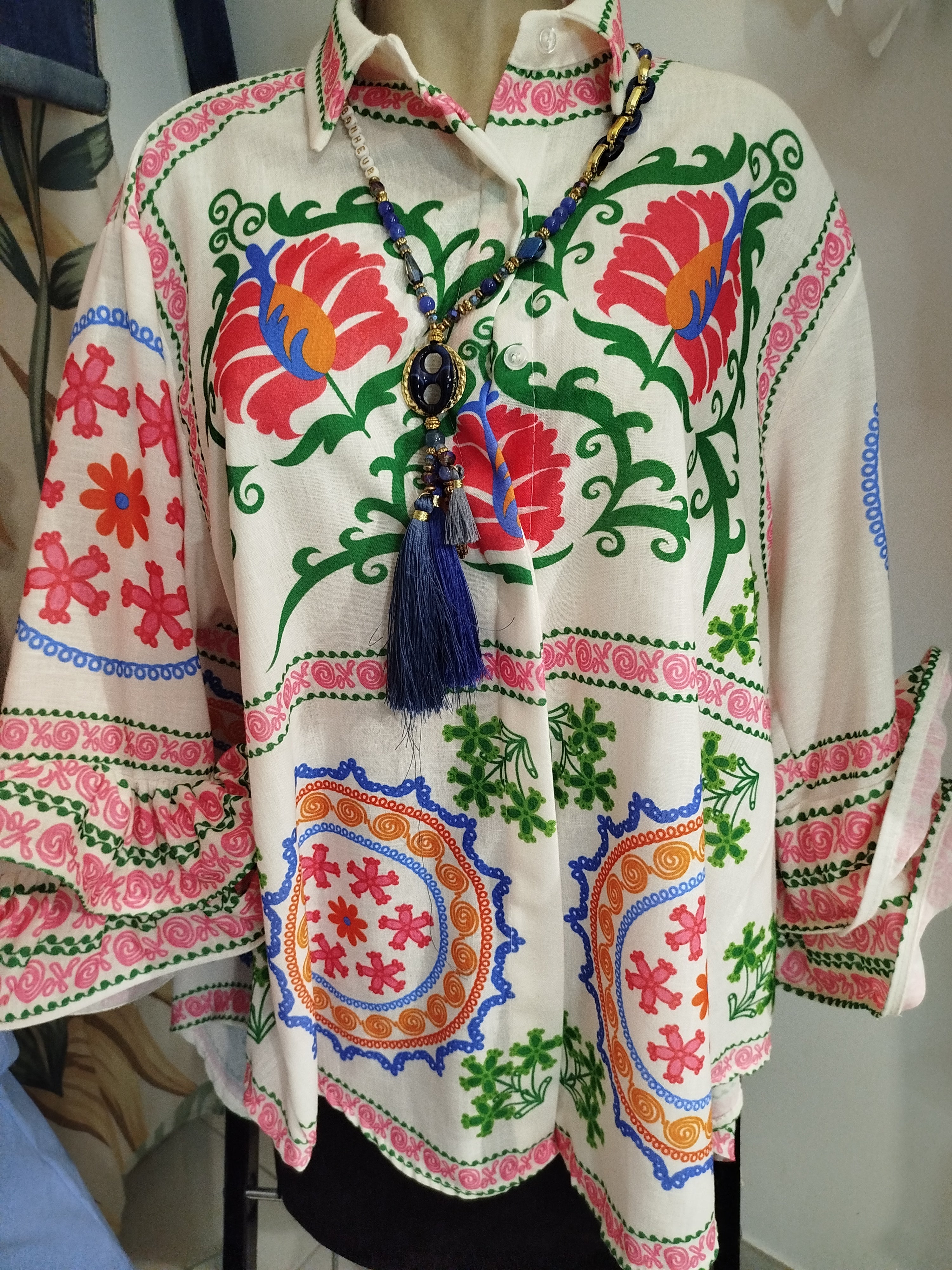 Chemise manches volants