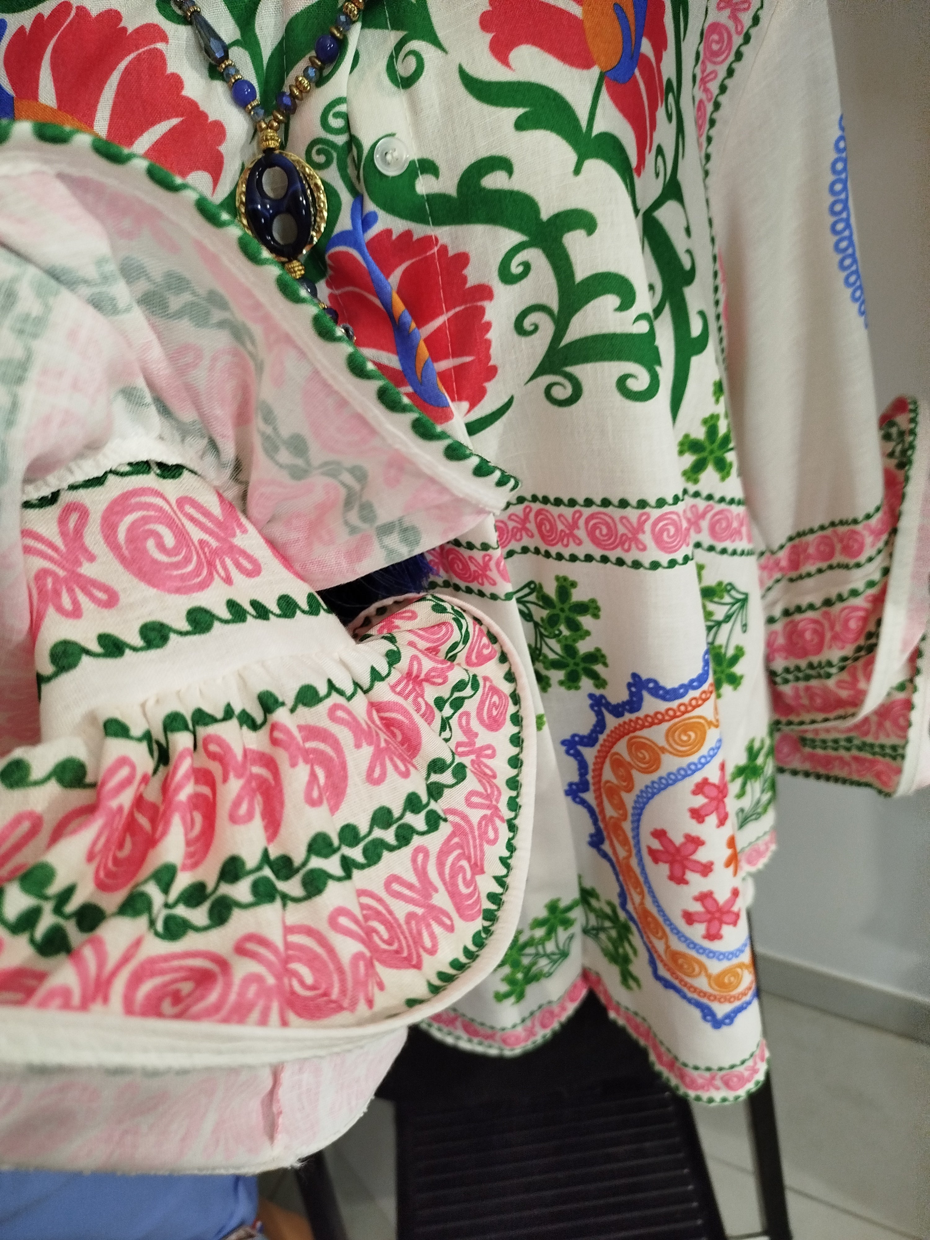 Chemise manches volants